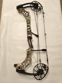 Image 1 of Mathews RH Phase 4  29'' ATA  70lb 29.5 Draw 