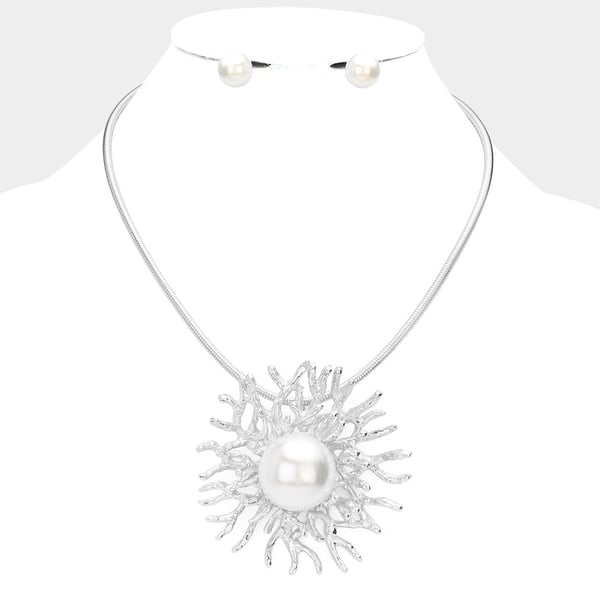 Image of Pearl Abstract Necklace
