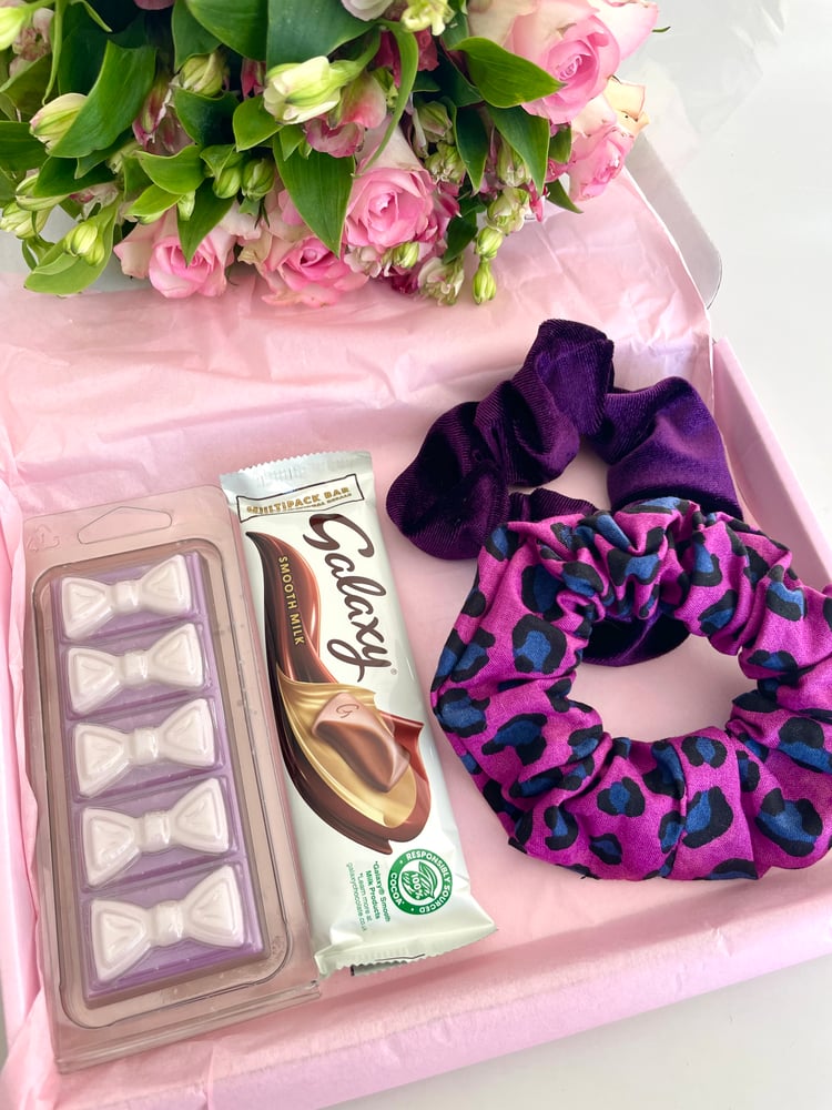 Image of Mother's Day gift box 2