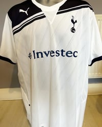 Image 2 of Brand New Tottenham "BALE 3" 2010/11 Home Cup Shirt + UCL patches (XL)