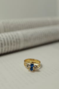Image 2 of Vintage Blue & Clear Gemstone Ring 