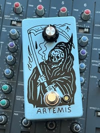 HEAVYSLIMExARTEMIS Colorsound One Knob Fuzz (1/3)