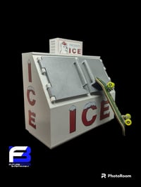 Image 1 of Miniature Icebox 1/8 scale