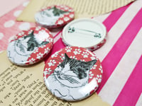 Image 2 of Pin Badge: Cats