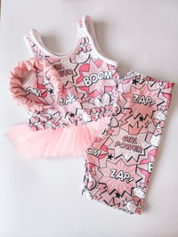 Pink tumble set