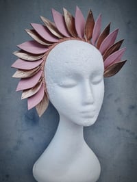 Image 2 of 'Aphrodite' in dusty pink and rose gold