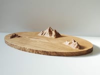 Image 1 of Grand plateau "Mar de nubes" en chêne sculpté