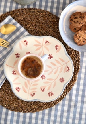 Image of Plato flor pintado a mano - rosa y azul. Antes 44.90€