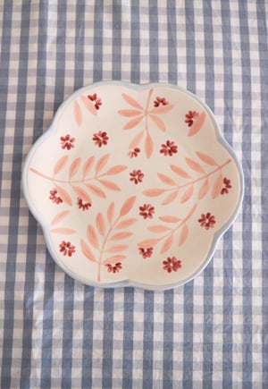 Image of Plato flor pintado a mano - rosa y azul. Antes 44.90€