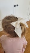 Small beige Posie bow // Posie Collection