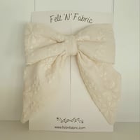 Image 2 of Medium beige Posie bow // Posie Collection