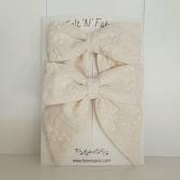 Image 2 of Small beige Posie bow // Posie Collection