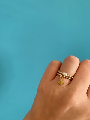 Image of Gold Clover Charm Ring 