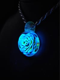 Image 2 of Uv reactive rose pendant... 1 of 1 with this layer of color used for the pedals 🌹