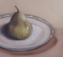 Image 2 of Poire sur une assiette