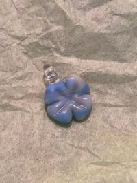 swirly clov