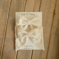 Image 1 of Small beige Posie bow // Posie Collection