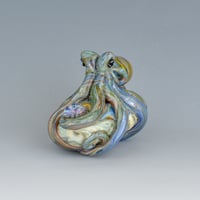 Image 4 of LG. Little Streaky Multicolor Octopus - Flameworked Glass Sculpture Bead