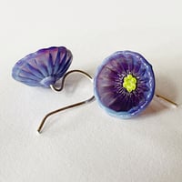Image 5 of Daisy Earring - Purple