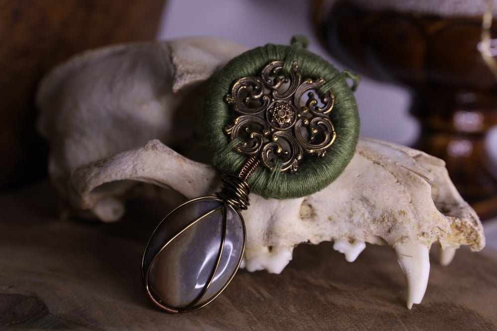 Image of Green linen polychrome jasper