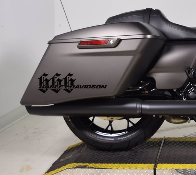 "The Darkness" HD Saddlebag Graphic Gladiator Graphics