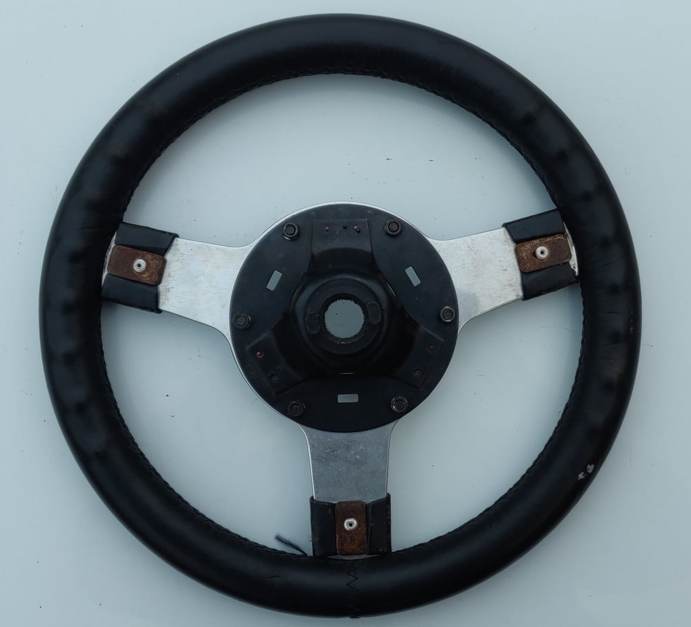 Image of Mountney 12" Leather/Aluminium Steering Wheel and Astrali Boss