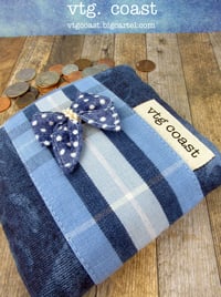Image 3 of Vtg Coast Mini Zip Wallet