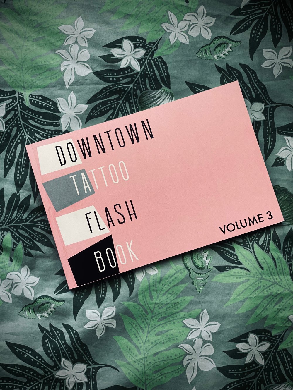 Downtown Flash Book Vol. 3