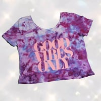 XL Good Vibes Only Crop Tee