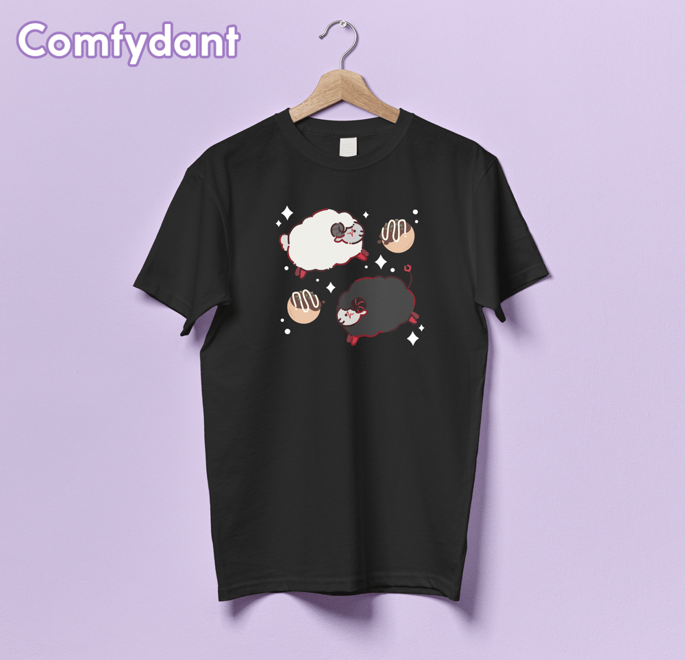 Image of Comfydant black T-shirt