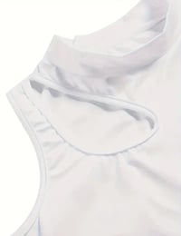 Image 2 of Keyhole crop