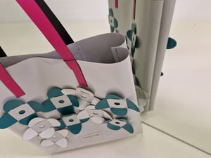 Image of GRAY WHITE GREEN BSIDEBAG