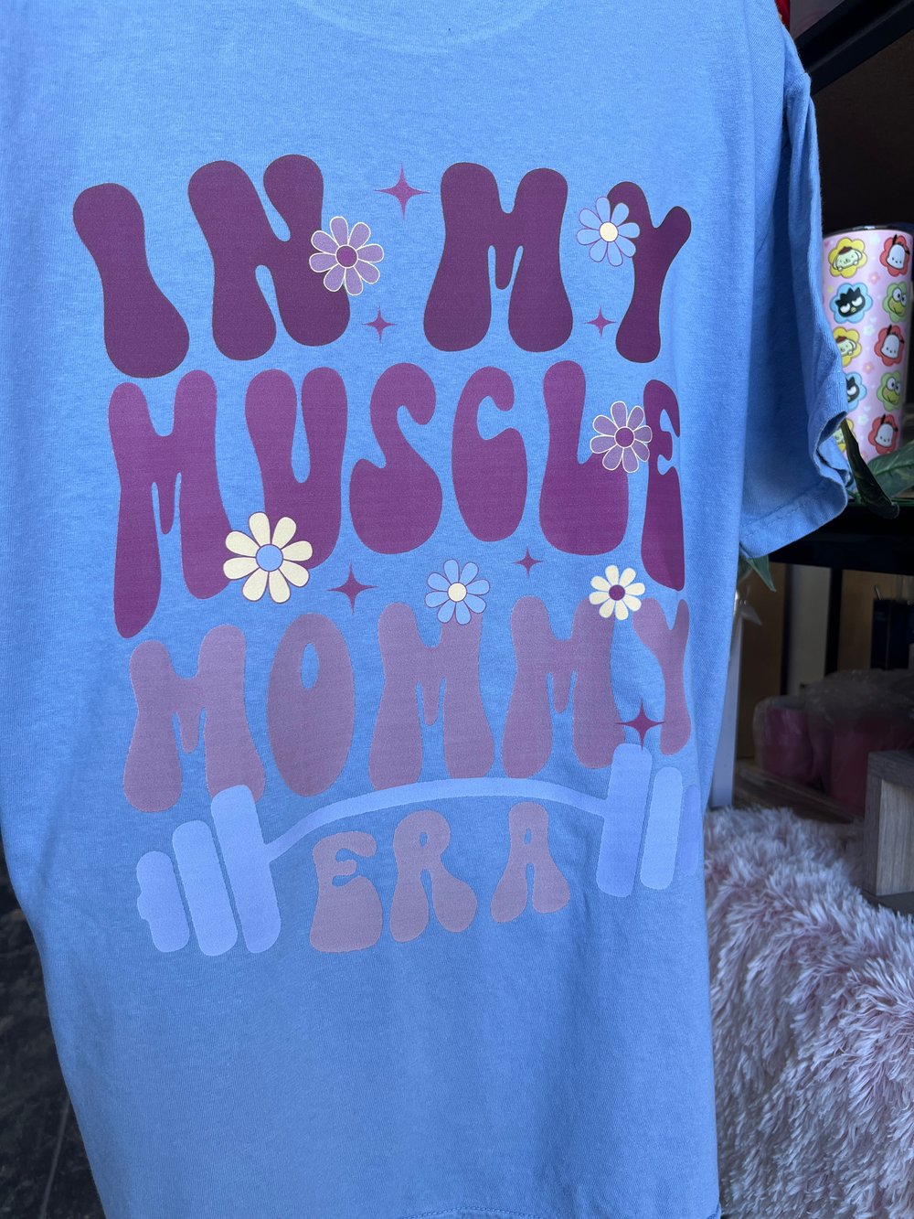 Image of MUSCLE MOMMY T-Shirt