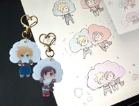 Image 3 of (Set) Cloud&Tifa White Cloud Keychain charm キーホルダーチャーム