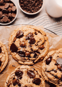 Classic Choco chip cookie