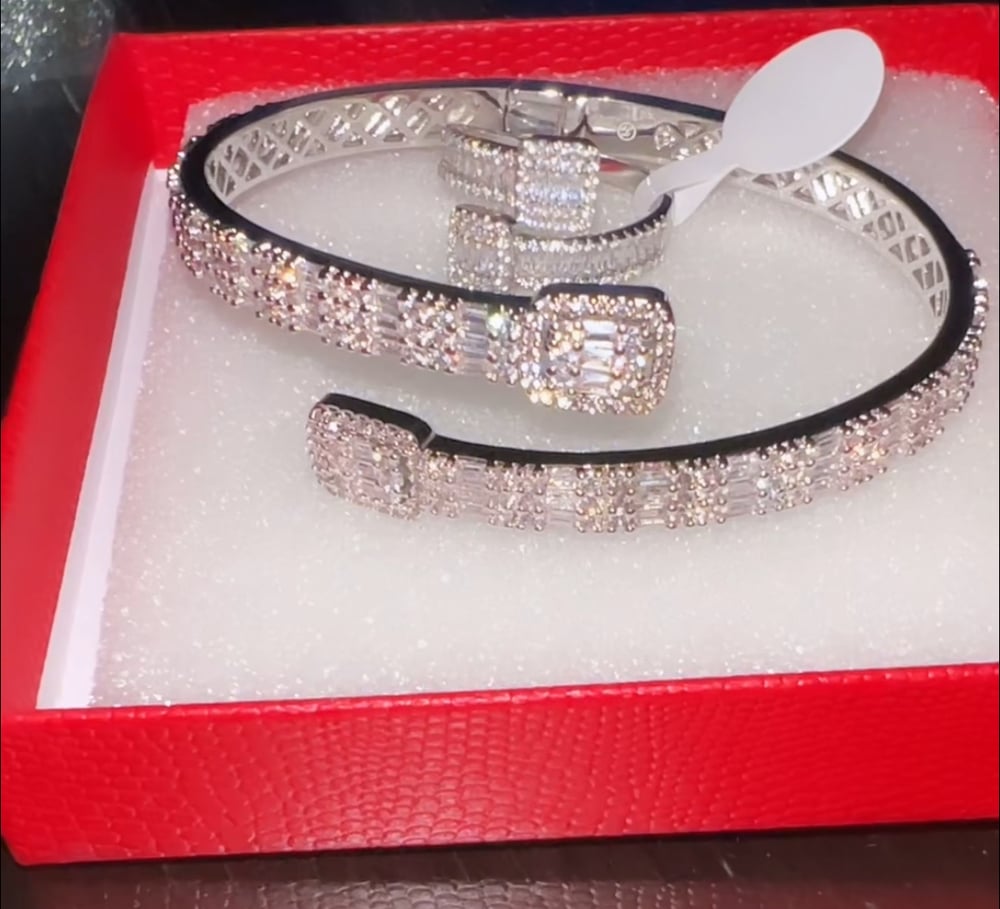 Chloe bracelet & bracelet set