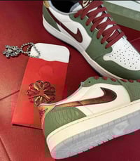 Image 1 of Holiday dunks