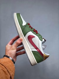 Image 2 of Holiday dunks