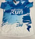 Latinas Run Blue & White Brush Stroke Top Image 5