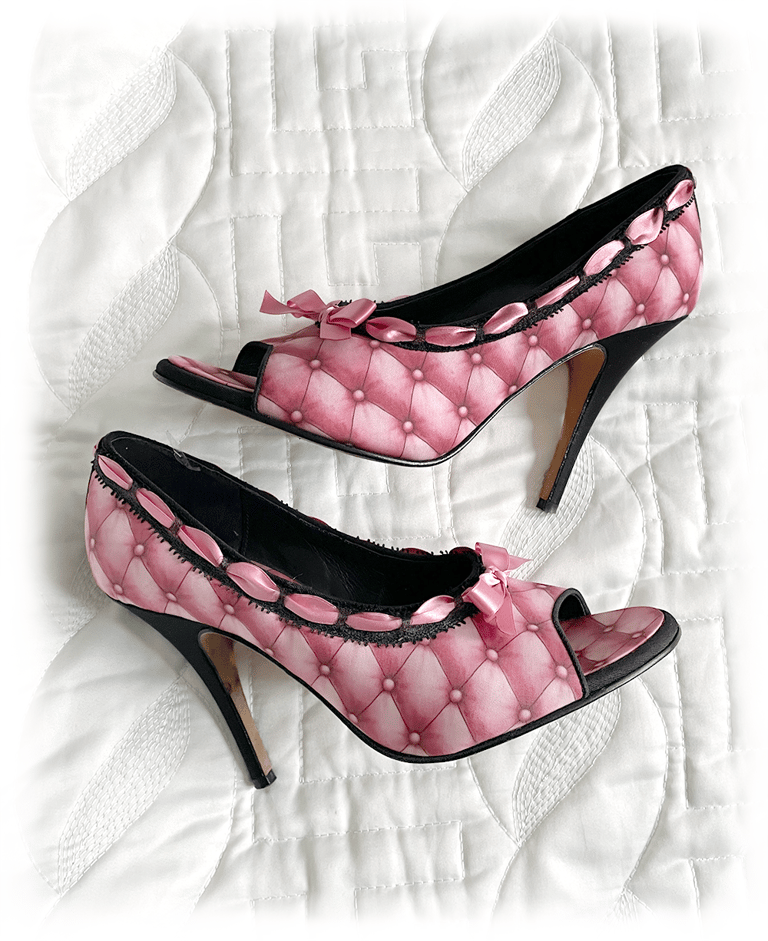 Boudoir vintage heels