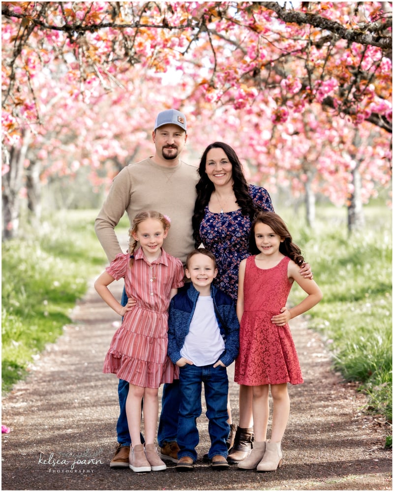 Image of Spring Family Mini Sessions
