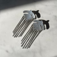 Image 2 of venus earring