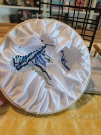 Image 5 of Jelly Reef 6 inch embroidery hoop. 