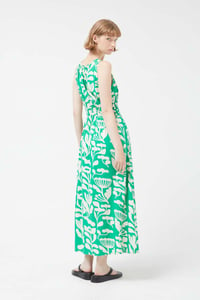 Image 2 of Vestido largo sin mangas verde con estampado de hortensias