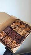 Box of 12 (2 or 4 flavours)