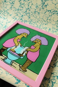 Image 3 of PATTY & SELMA (pink frame)