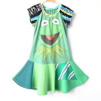 Image 1 of green kermit the frog 6/7 courtneycourtney twirly sleeve tshirt greens tshirt twirl dress