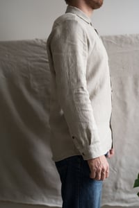 Image 2 of Classic linen shirt