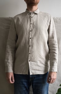 Image 4 of Classic linen shirt