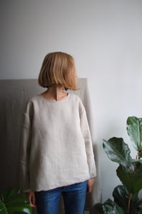 Image 1 of Relaxed linen top